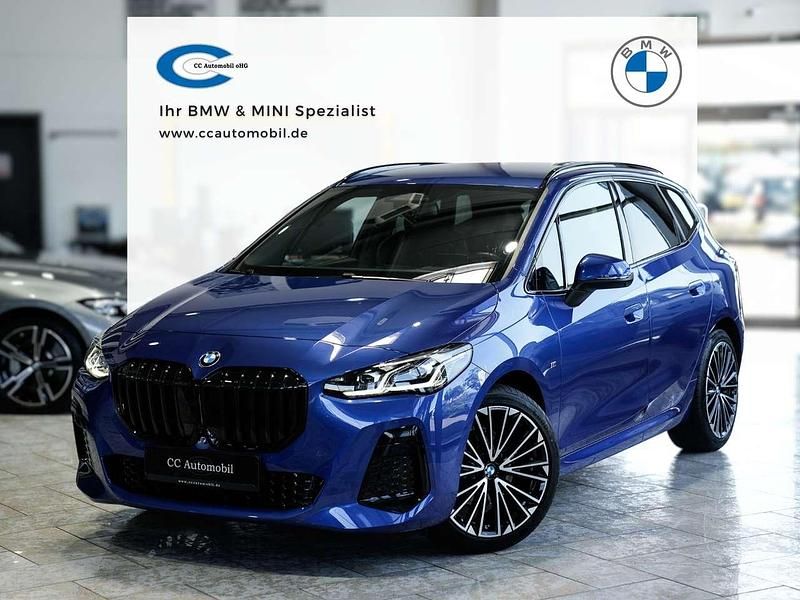Blau Gebraucht 2024 BMW 218 Active Tourer M Sport Van / Kleinbus | 29.950 € (Superpreis) - Bild 1/3