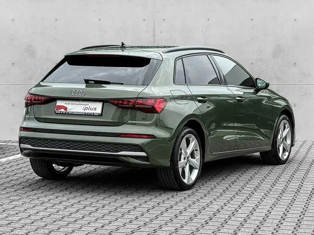 Używany Audi A3 Performance 204 KM (150 kW) 2025 Zielony Sedan/Limuzyna
