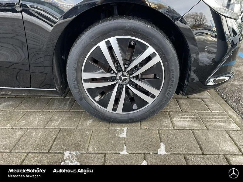 Gebraucht Mercedes E250 Progressive 160 PS (117 kW) 2021 Schwarz Limousine