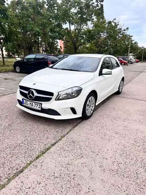 Gebraucht Mercedes A200 136 PS (100 kW) 2017 Kleinwagen