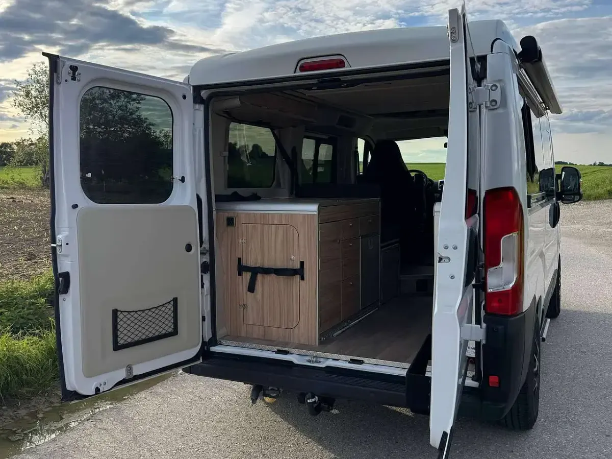 Gebraucht Fiat Ducato 140 PS (102 kW) 2021 Weiß Van
