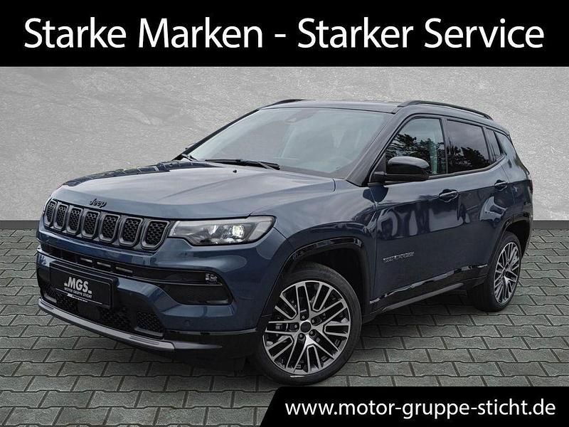 Blau Neu 2025 Jeep Compass Summit SUV | 34.950 € (Superpreis) - Bild 1/4