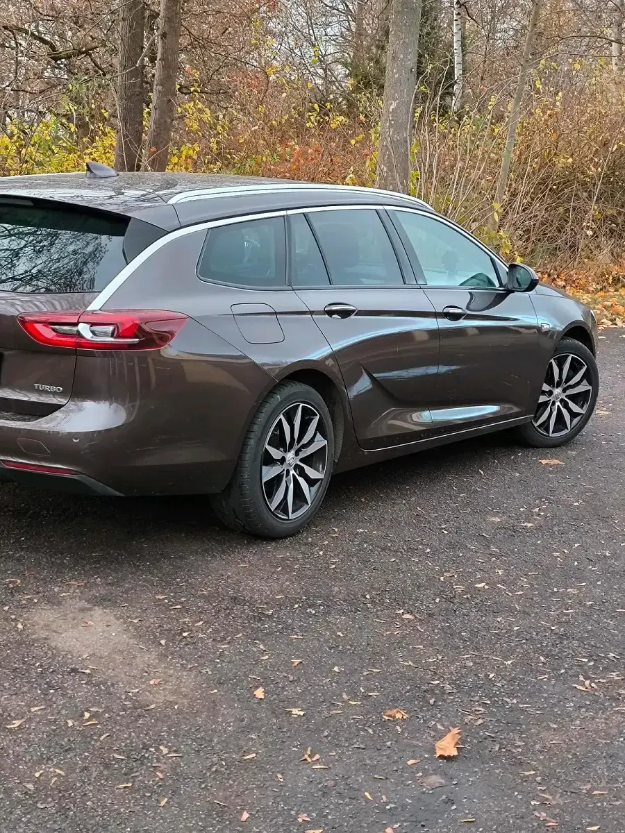Gebraucht Opel Insignia 166 PS (122 kW) 2017 Braun Kombi