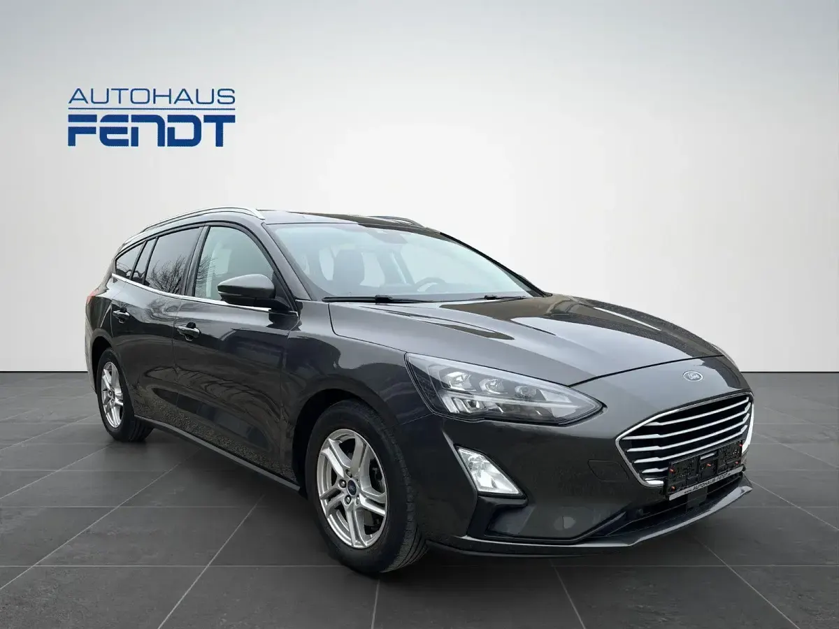 Gebraucht Ford Focus 120 PS (88 kW) 2021 Magneticgraumetallic Kombi
