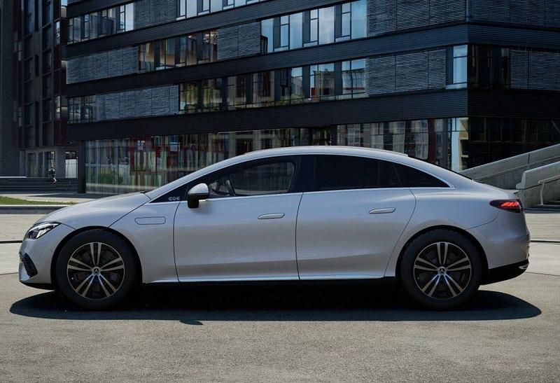 Gebraucht Mercedes EQE350 214 kW (292 PS) 2023 Metalliclack hightechsilber Limousine
