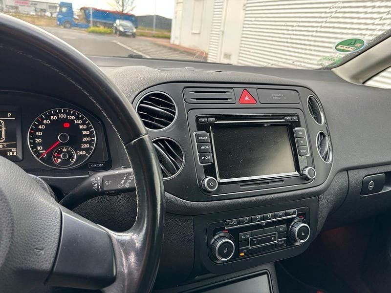 Gebraucht VW Golf VI 122 PS (89 kW) 2010 Grau Kleinwagen