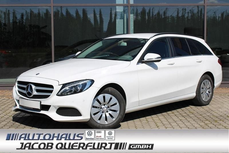 Weiß Gebraucht 2016 Mercedes C220 Kombi | 13.875 € (Guter Preis) - Bild 1/4