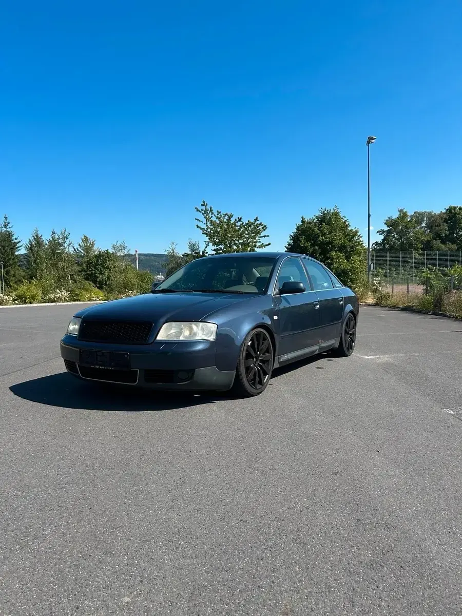 Gebraucht Audi A6 230 PS (169 kW) 2002 Blau Limousine