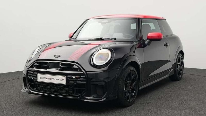 Schwarz Gebraucht 2024 Mini John Cooper Works Kleinwagen | 30.301 € (Fairer Preis) - Bild 1/4