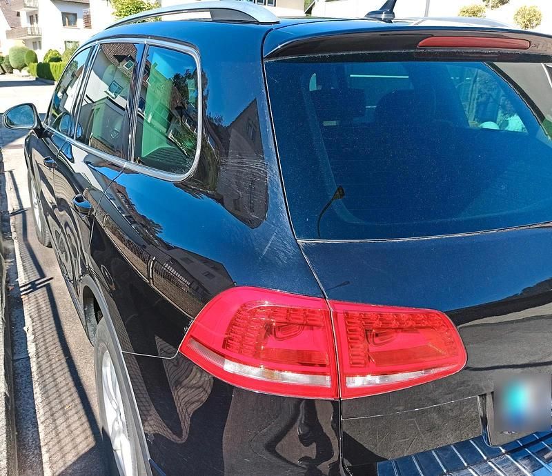 Gebraucht VW Touareg 245 PS (180 kW) 2012 Schwarz SUV