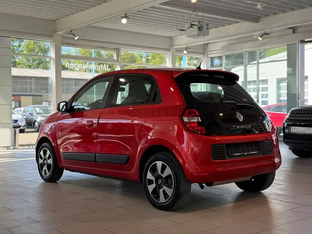 Gebraucht Renault Twingo Dynamique 71 PS (52 kW) 2014 Rot Kleinwagen