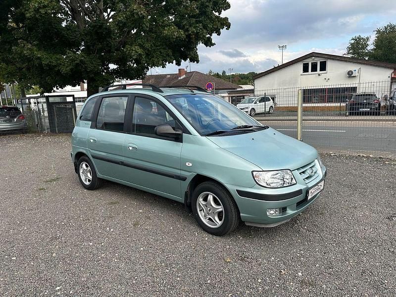 Silber Gebraucht 2001 Hyundai Matrix GLS Van / Kleinbus | 2.999 € (Teuer) - Bild 1/4