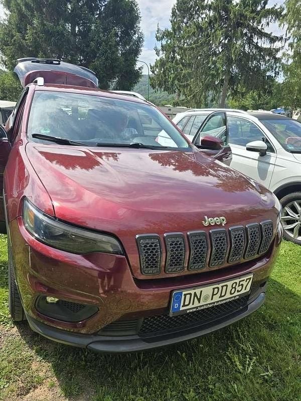 Gebraucht Jeep Cherokee Limited 184 PS (135 kW) 2001 Rot SUV