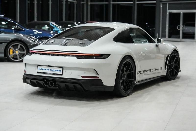 Gebraucht Porsche 992 Chrono 525 PS (386 kW) 2025 Weiß Coupé