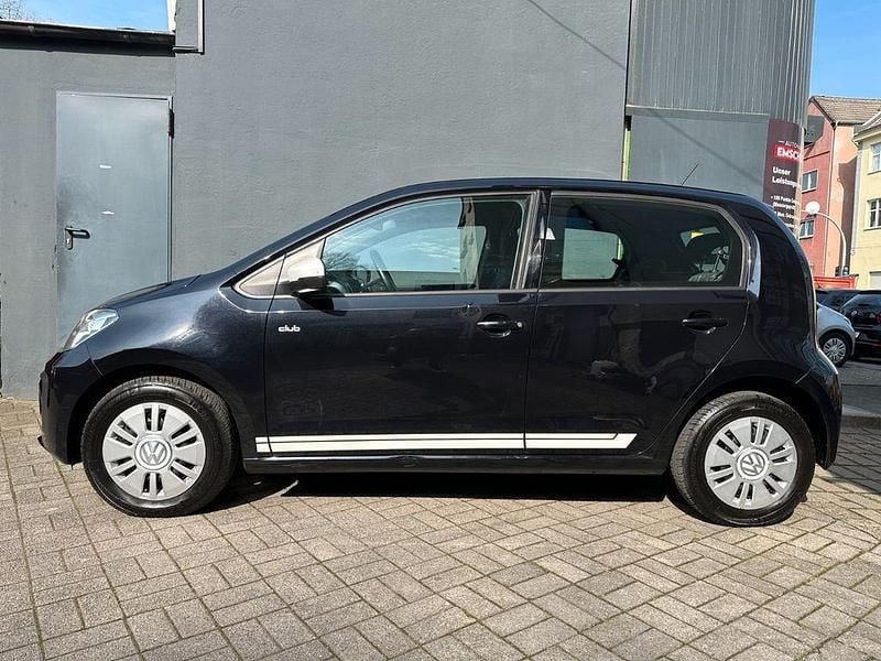 Gebraucht VW up! CLUB 60 PS (44 kW) 2017 Schwarz Kleinwagen