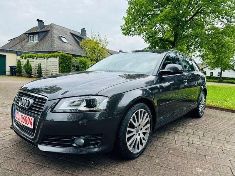 Gebraucht Audi A3 Ambition 125 PS (91 kW) 2009 Andere Limousine