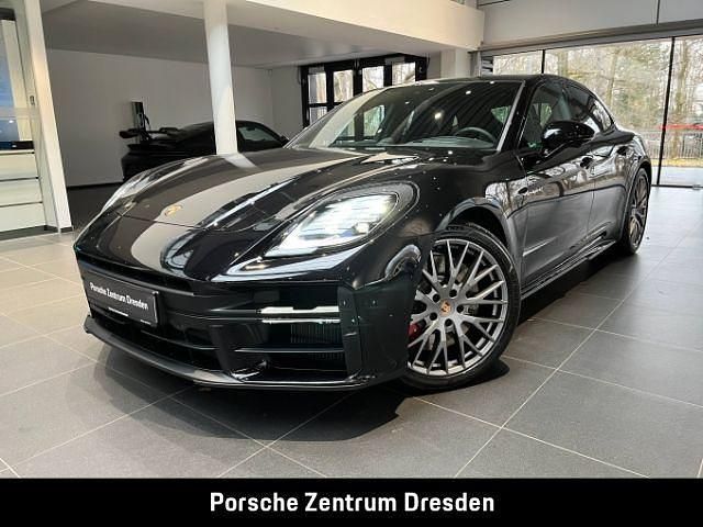Tiefschwarzmetallic Neu 2025 Porsche Panamera 4S Limousine | 190.216 € (Teuer) - Bild 1/4