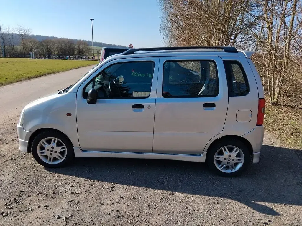 Gebraucht Suzuki Wagon R+ 76 PS (55 kW) 2003 Silber Van / Kleinbus