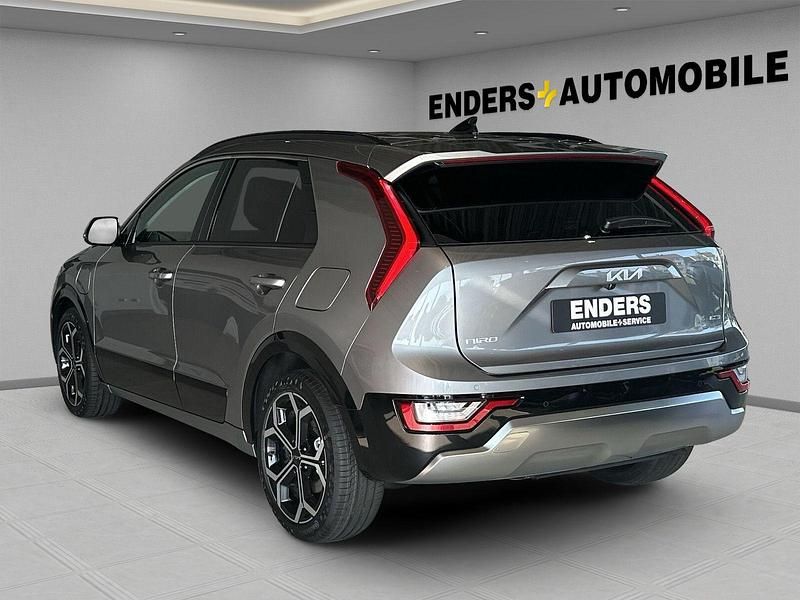 Neu Kia Niro 171 PS (125 kW) 2025 Grau SUV