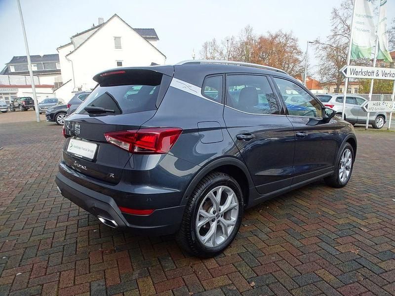 Gebraucht Seat Arona FR-Line 110 PS (80 kW) 2023 Grau SUV
