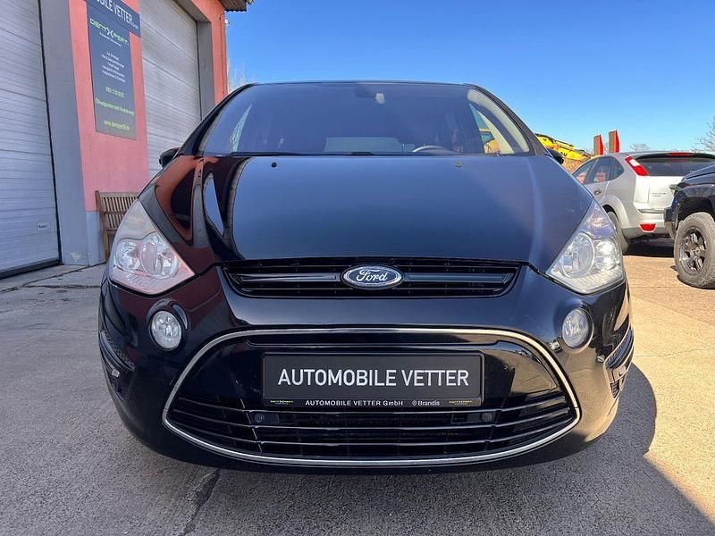 Gebraucht Ford S-MAX Titanium 203 PS (149 kW) 2010 Pantherschwarz metallic Van / Kleinbus