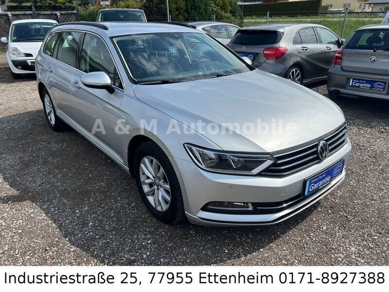 Silber Gebraucht 2017 VW Passat Comfortline Kombi | 14.500 € (Fairer Preis) - Bild 1/4