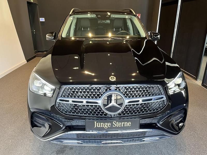 Gebraucht Mercedes GLE300 AMG 269 PS (197 kW) 2023 Metalliclack obsidianschwarz SUV