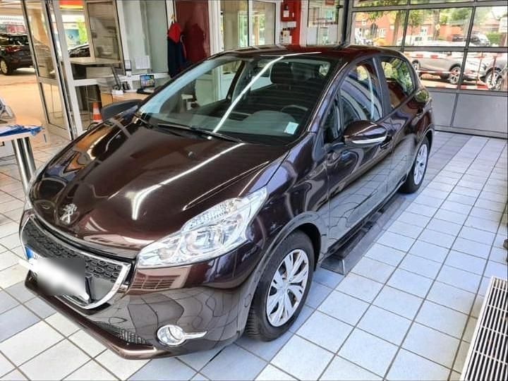 Andere farben Gebraucht 2013 Peugeot 208 Kleinwagen | 4.200 € (Fairer Preis) - Bild 1/4