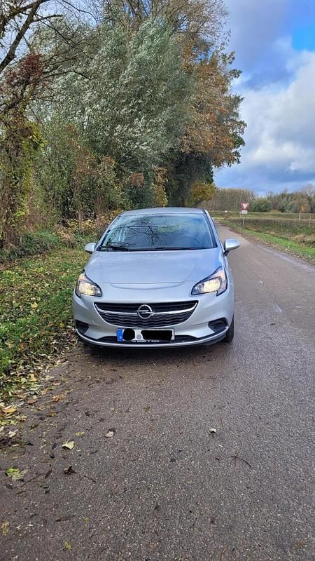 Silber Gebraucht 2019 Opel Corsa Selection Limousine | 6.500 € (Guter Preis) - Bild 1/4