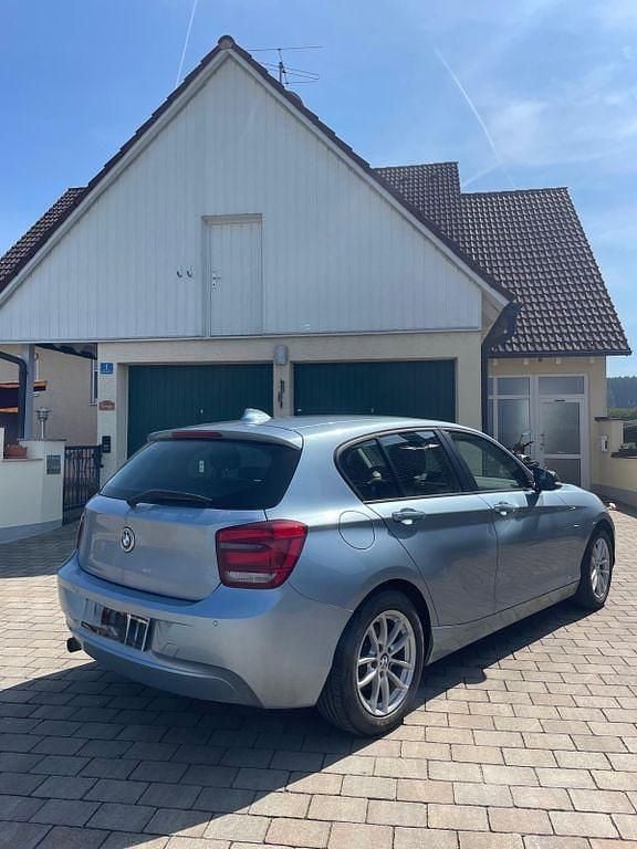 Second-hand BMW 116 Efficient Dynamics 116 CP (85 kW) 2014 Albastru Hatchback