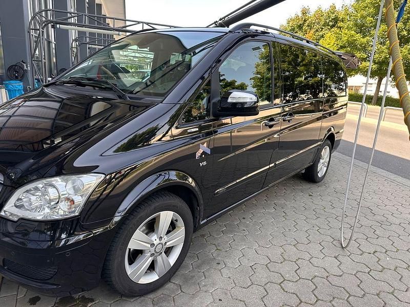 Gebraucht 2012 Mercedes Viano Edition Van / Kleinbus | 17.000 € (Fairer Preis) - Bild 1/4