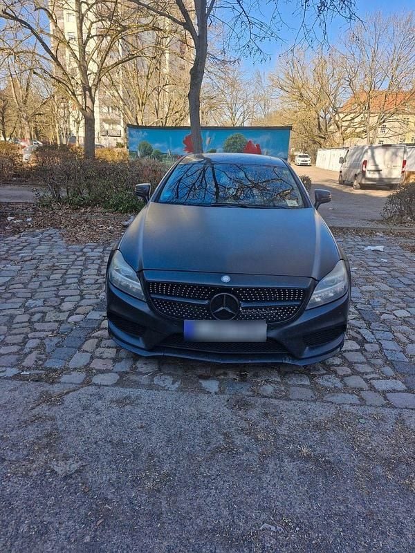 Gebraucht Mercedes CLS550 408 PS (300 kW) 2013 Schwarz Coupé