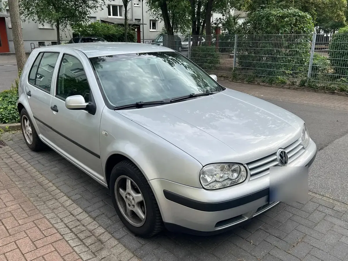 Gebraucht VW Golf IV 75 PS (55 kW) 2003 Silber Limousine