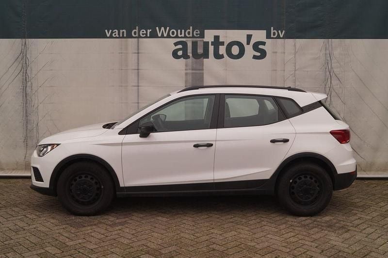 Weiß Gebraucht 2021 Seat Arona SUV | 12.900 € (Superpreis) - Bild 1/4