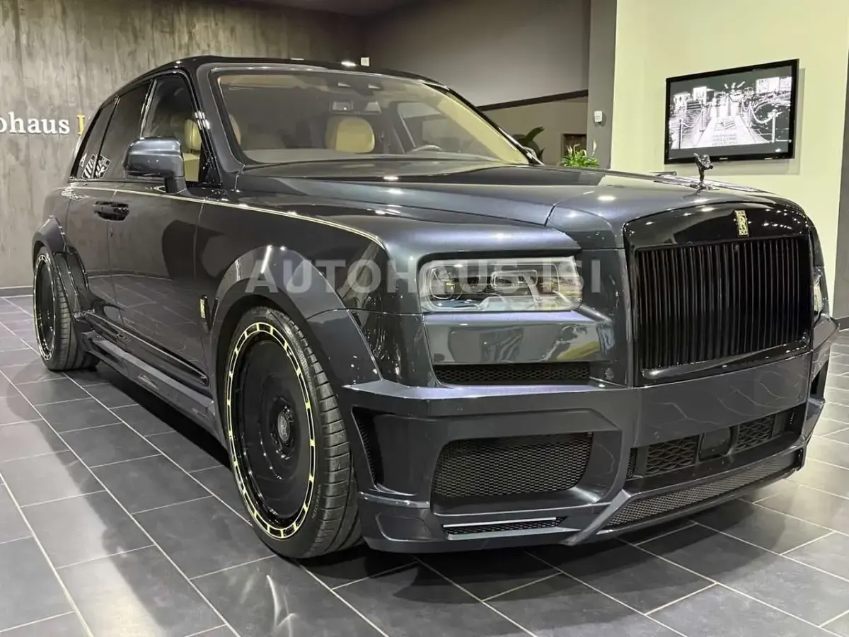 Gebraucht Rolls Royce Cullinan 571 PS (419 kW) 2021 Darkest tungsten SUV