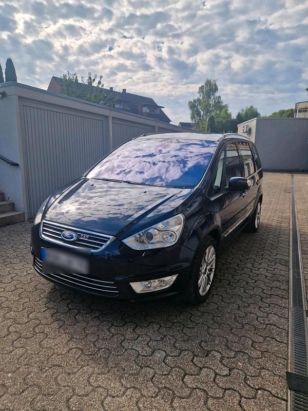 Schwarz Gebraucht 2011 Ford Galaxy Van / Kleinbus | 5.250 € (Superpreis) - Bild 1/4