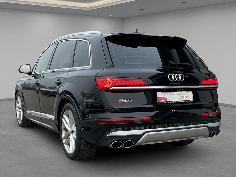 Gebraucht Audi SQ7 Ambiente 507 PS (372 kW) 2022 Mythosschwarz metallic SUV