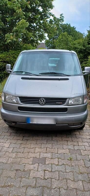 Grau Gebraucht 1996 VW T4 Van | 7.400 € - Bild 1/4