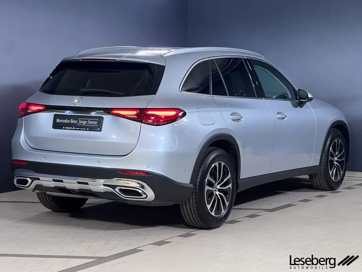 Gebraucht Mercedes GLC220 Avantgarde 197 PS (144 kW) 2025 Hightechsilber SUV