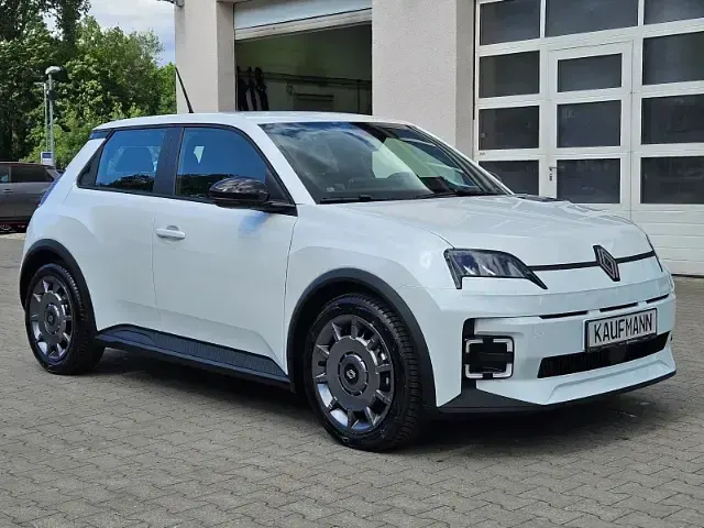 Neu Renault R5 Evolution 110 kW (150 PS) 2026 Weiss Kleinwagen