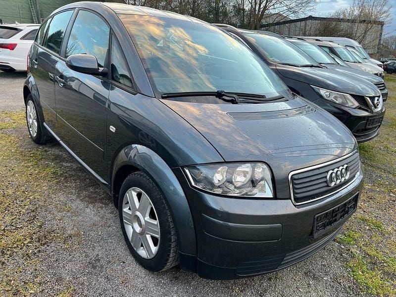Gebraucht Audi A2 75 PS (55 kW) 2005 Grau Kleinwagen