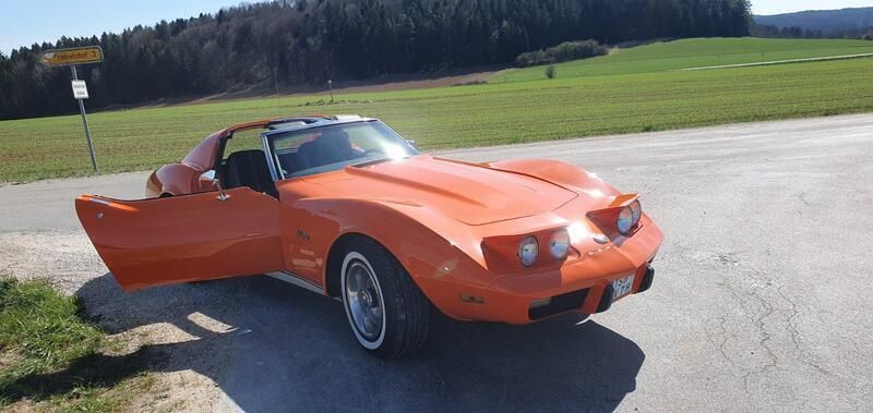 Orange Gebraucht 1976 Chevrolet Corvette Stingray Coupé | 28.500 € - Bild 1/4