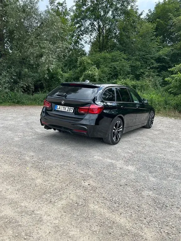 Gebraucht BMW 320 M Sport 190 PS (139 kW) 2018 Schwarz Kombi