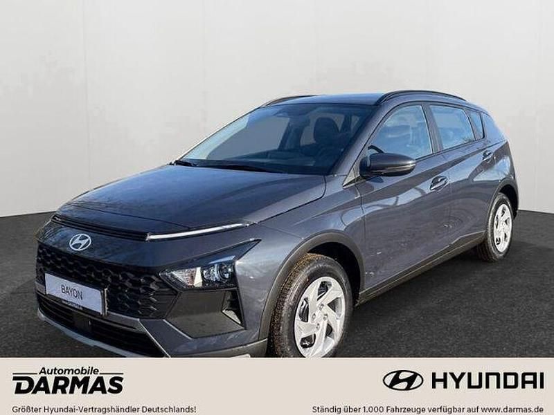 Grau Gebraucht 2025 Hyundai Bayon Select SUV | 17.790 € (Superpreis) - Bild 1/4