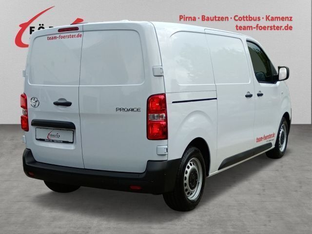 Gebraucht Toyota Proace 120 PS (88 kW) 2024 Weiß Van / Kleinbus