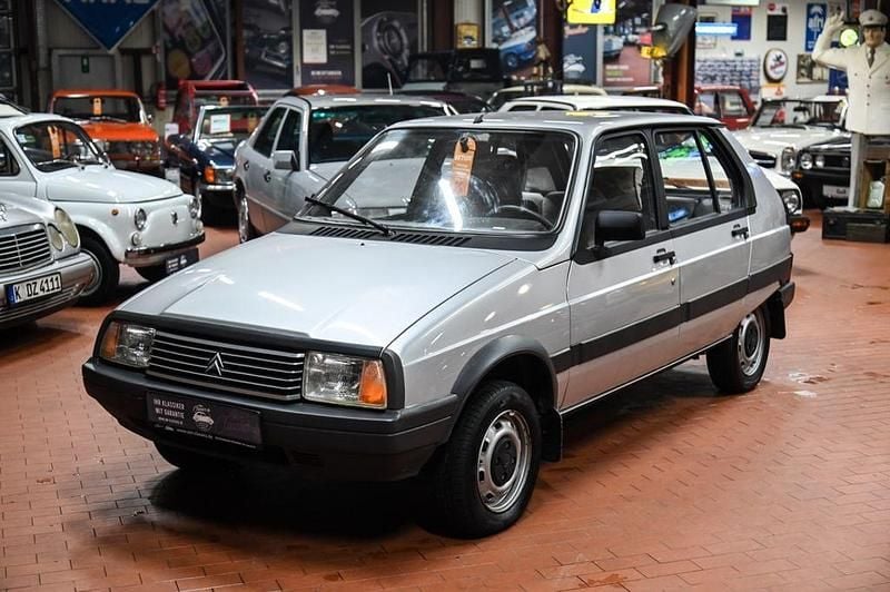 Gebraucht Citroën Visa 60 PS (44 kW) 1986 Silber Kleinwagen