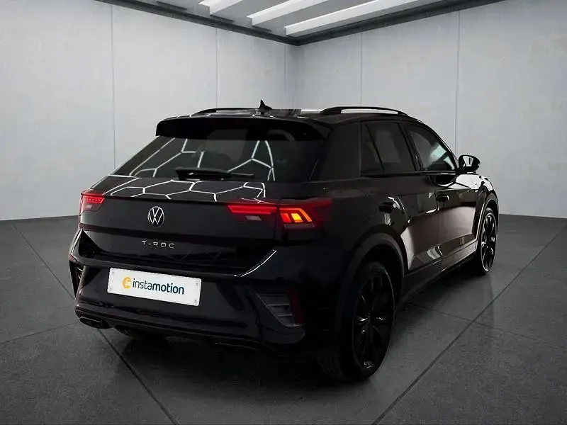 Usata VW T-Roc R-line 150 CV (110 kW) 2022 Nero SUV