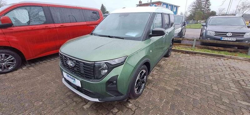 Bursting green Gebraucht 2025 Ford Tourneo Courier Active Van / Kleinbus | 28.500 € (Fairer Preis) - Bild 1/4