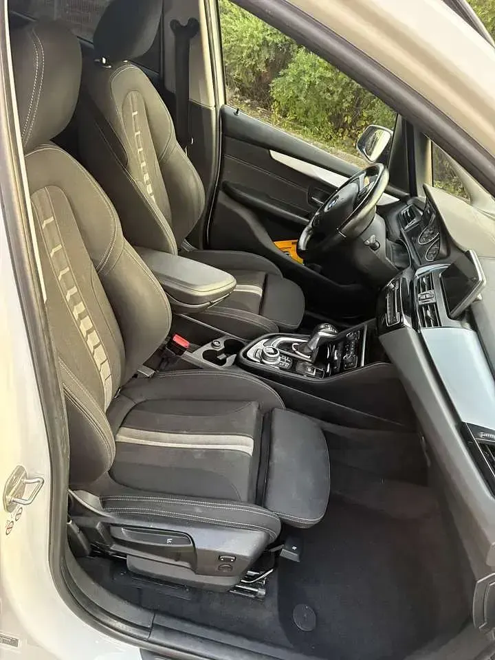 Gebraucht BMW 218 Gran Tourer M Sport 150 PS (110 kW) 2017 Weiß Van / Kleinbus