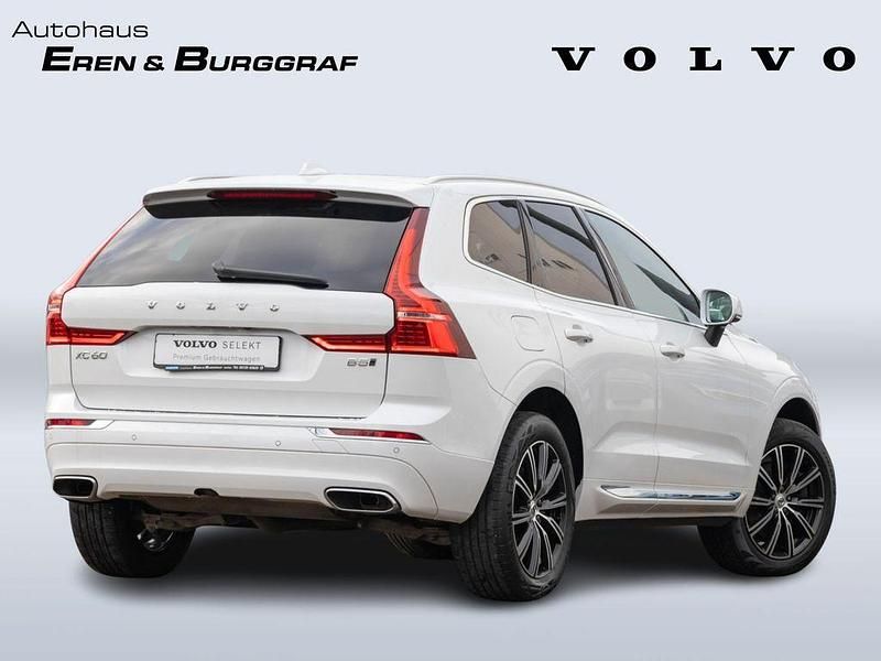 Gebraucht Volvo XC60 Inscription 235 PS (172 kW) 2020 Weiß SUV